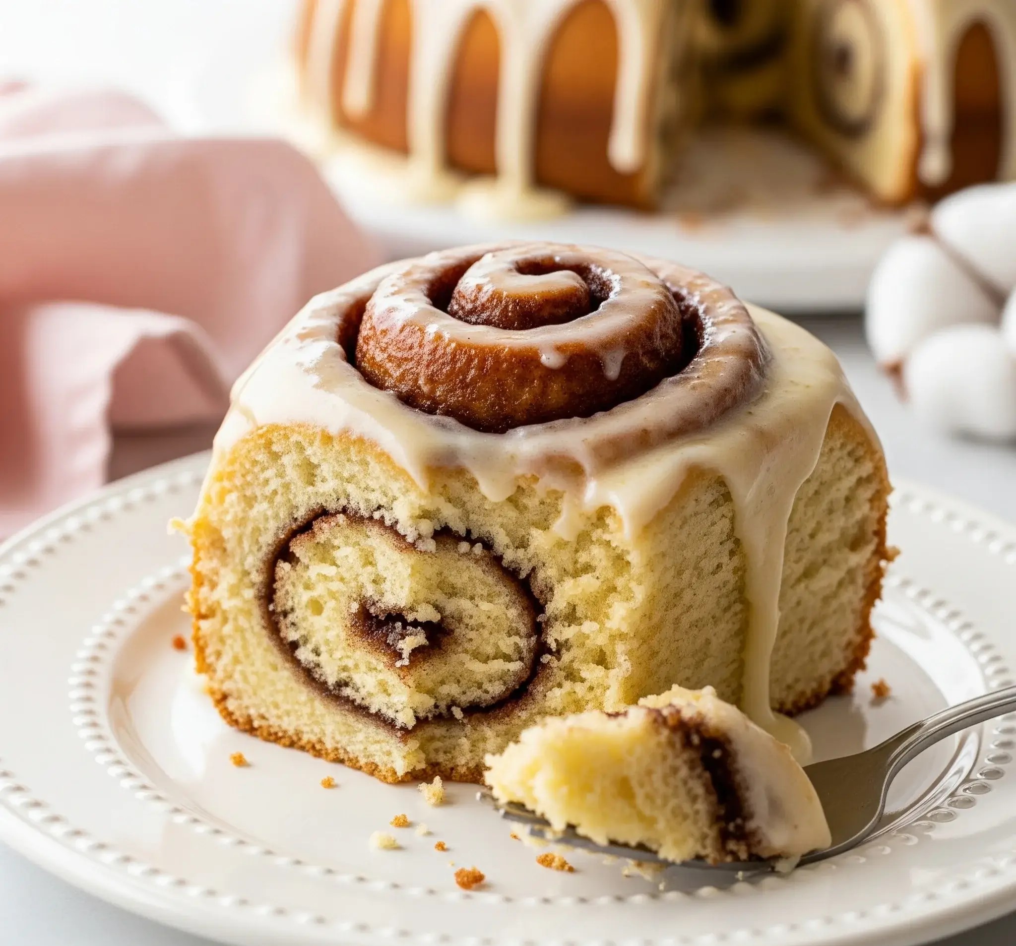 Cinnamon Roll Cake